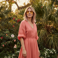 Load image into Gallery viewer, Blush Aviators Model Garden Shot
